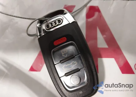 2013 Audi A4 2.0T Premium z USA, uszkodzony, nr VIN WAUBFAFLXDN012337